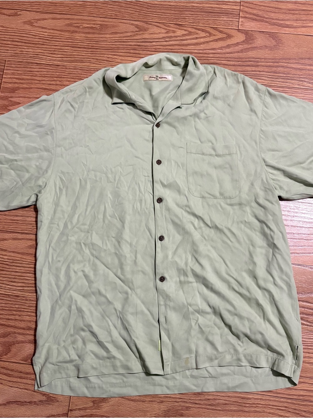 Tommy Bahama 100% Silk Green Button Shirt Size XL Preppy Vacation Beach Classic